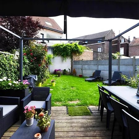 Maison Spacieuse, Quartier La Madeleine, Terrasse Et Jardin 別荘