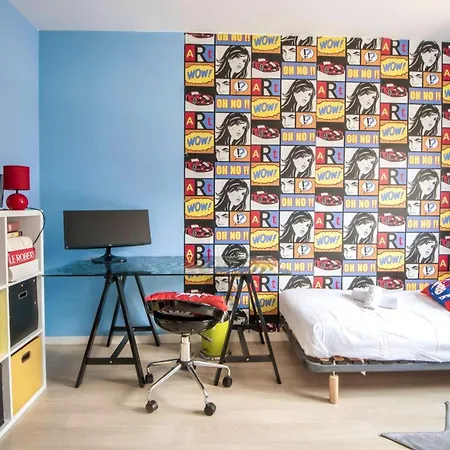 Holiday home Maison Spacieuse, Quartier La Madeleine, Terrasse Et Jardin La Madeleine (Nord)