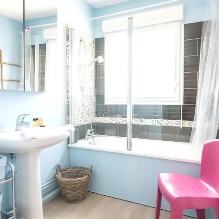 Maison Spacieuse, Quartier La Madeleine, Terrasse Et Jardin * La Madeleine (Nord)