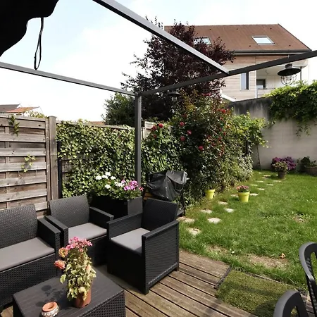 Maison De 4 A Avec Magnifique Vue Sur Le Jardin Clos Et Wifi *