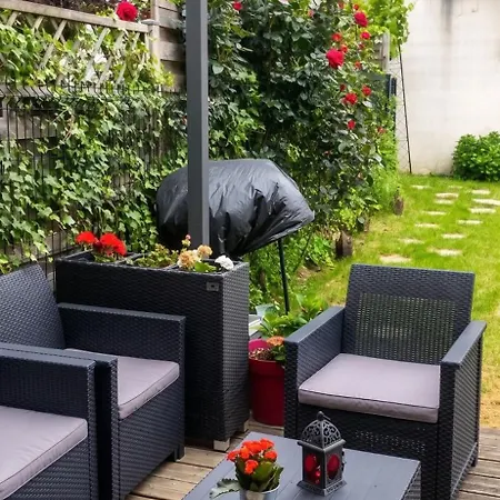 Maison De 4 A Avec Magnifique Vue Sur Le Jardin Clos Et Wifi Hébergement de vacances La Madeleine (Nord)
